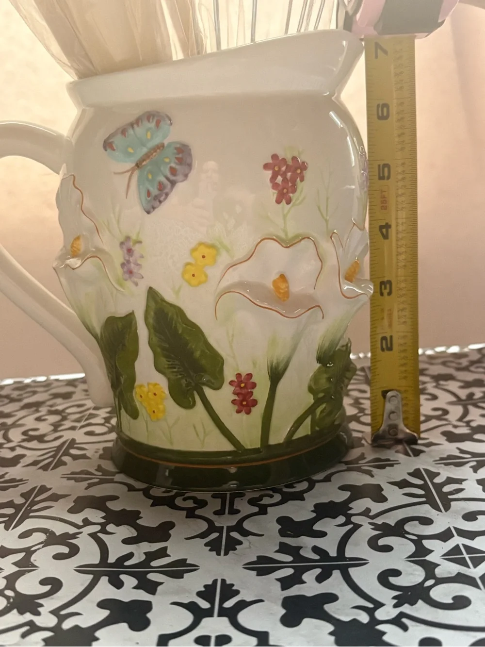 None glazed ceramic